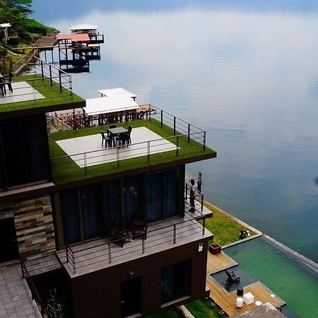 Cardedeu Residence El Congo Exterior foto